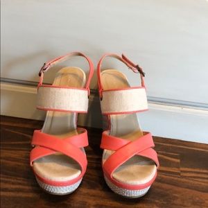 Coral wedge shoes